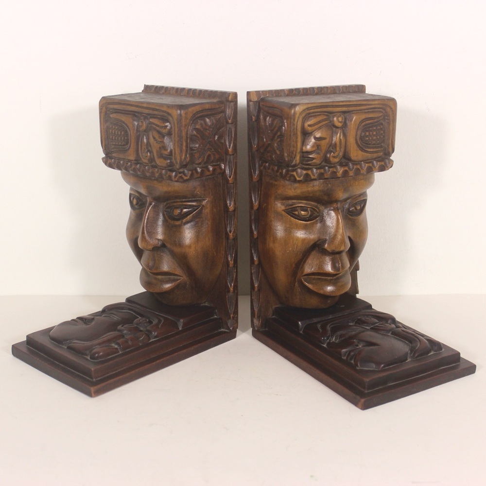 Vintage Carved Wood Aztec Tiki Totem Bookends Sculpture Mexican or Hawaiian